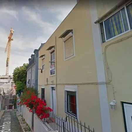 Apartament Rustic 2 Bed 5mins To Metro & Tram *